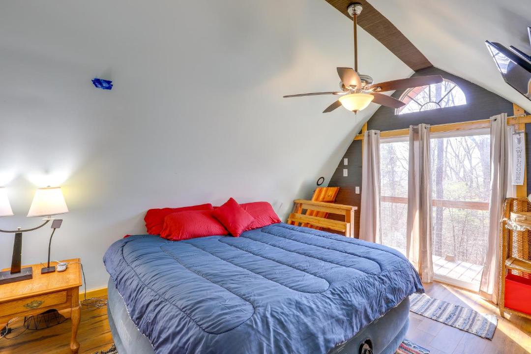 Photo of Bedroom in Mill Spring
