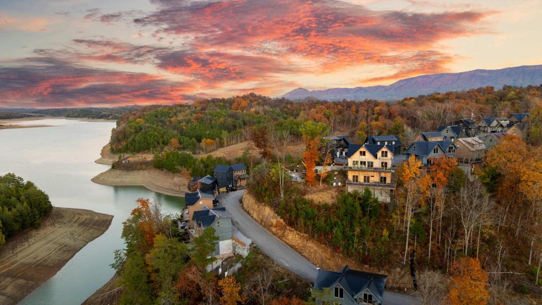 Photo of Others in Sevierville