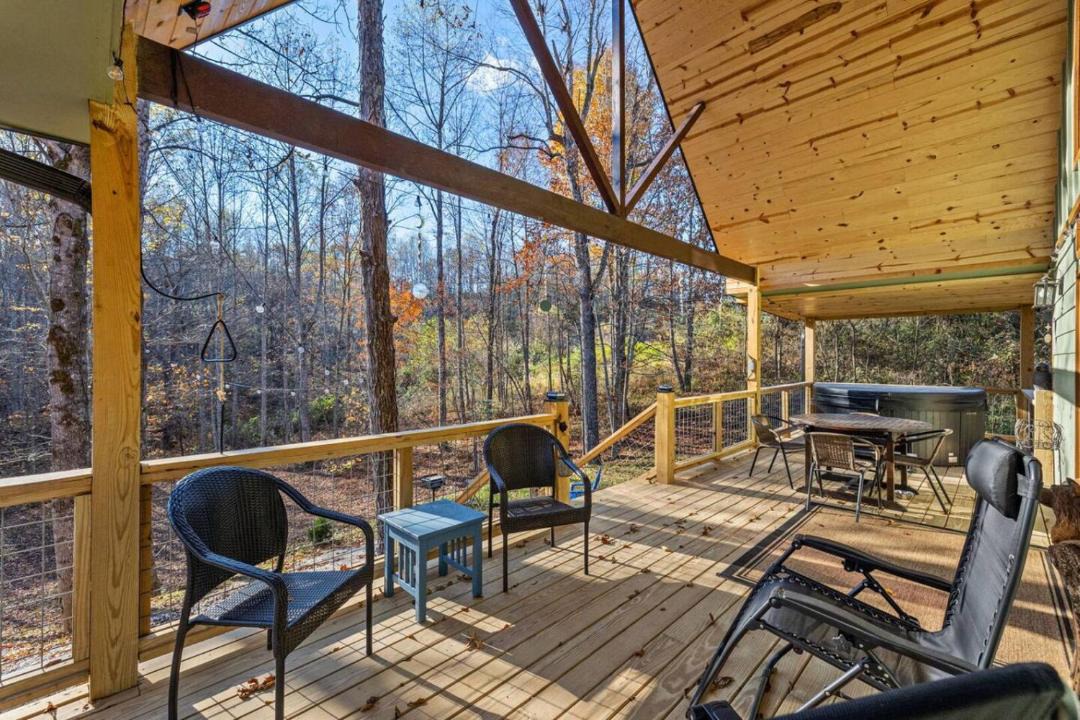 Photo of Patio Balcony in Rogers