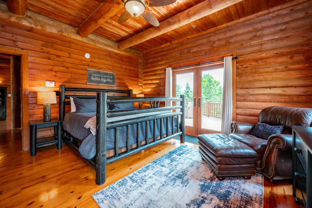 Photo of Bedroom in Thayerville