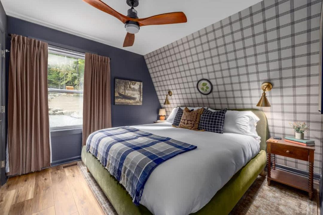 Photo of Bedroom in Berkeley Springs