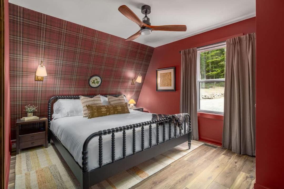 Photo of Bedroom in Berkeley Springs