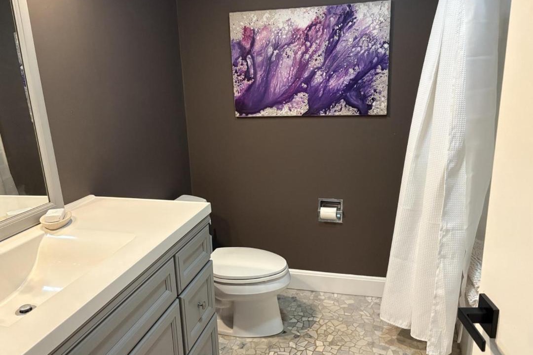 Photo of Bathroom in Ashley Oaks