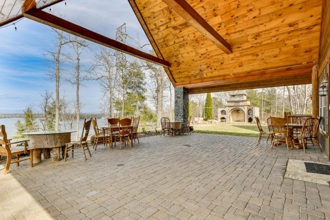 Photo of Others in Morganton