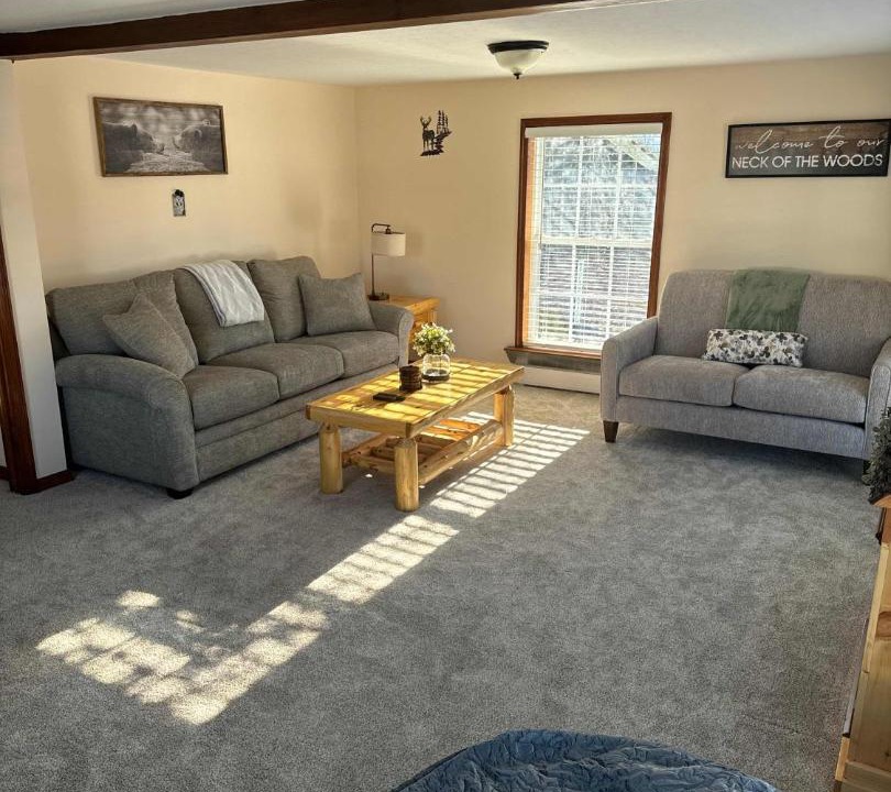 Photo of Livingroom in Berryville