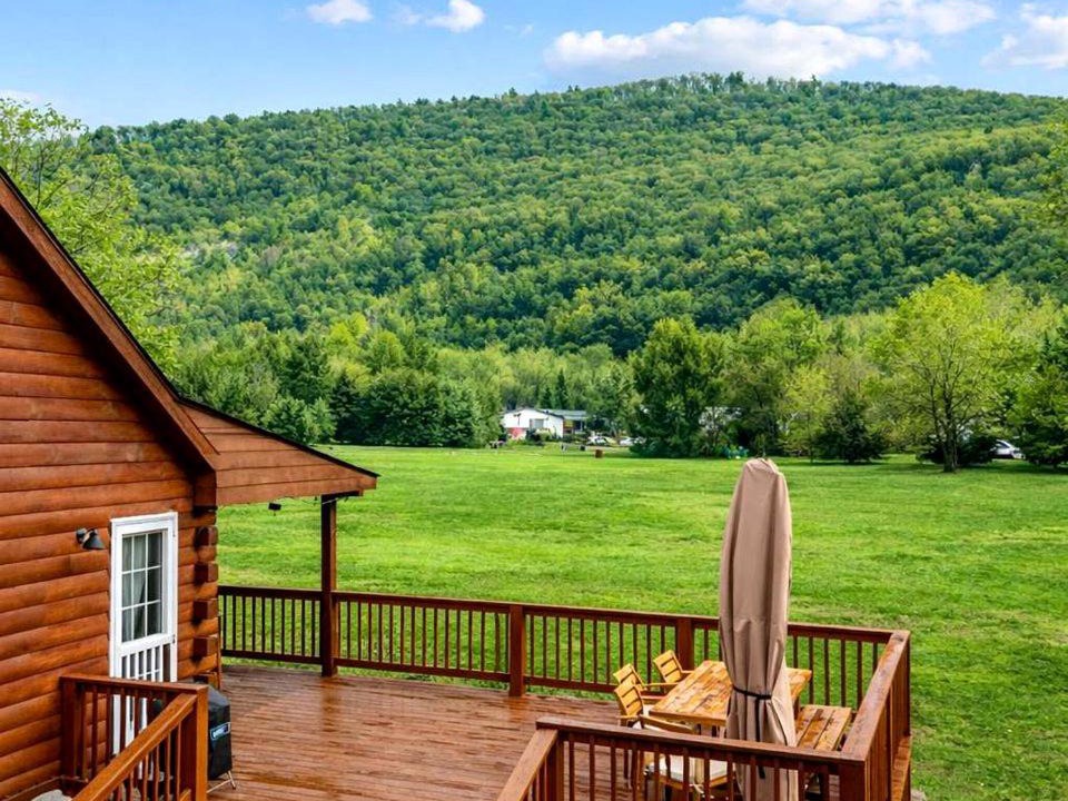 Photo of Others in Cabins
