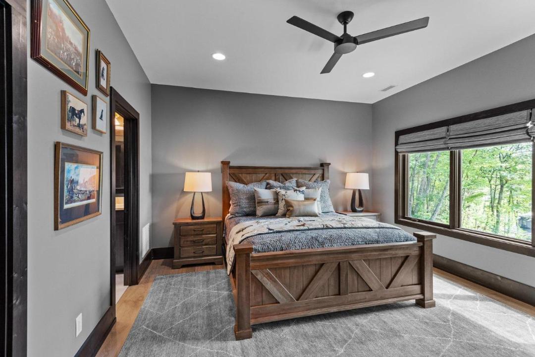 Photo of Bedroom in Elk Park