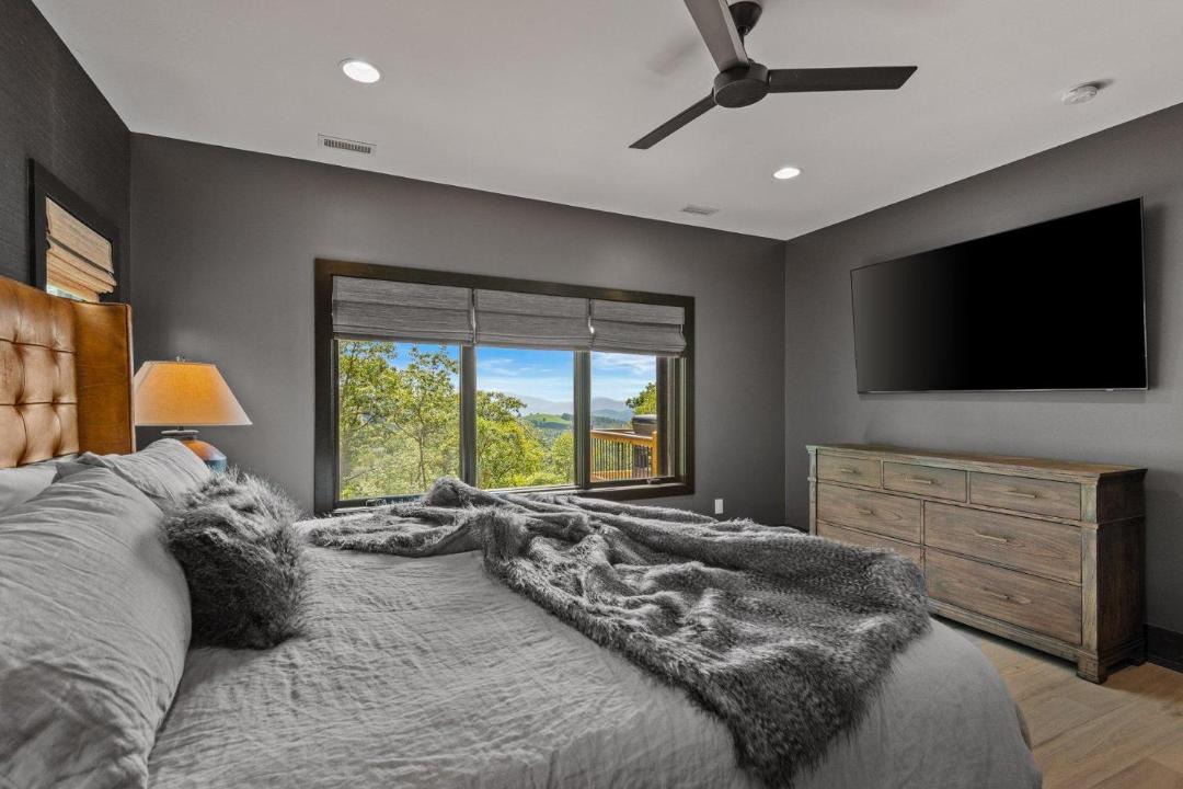 Photo of Bedroom in Elk Park