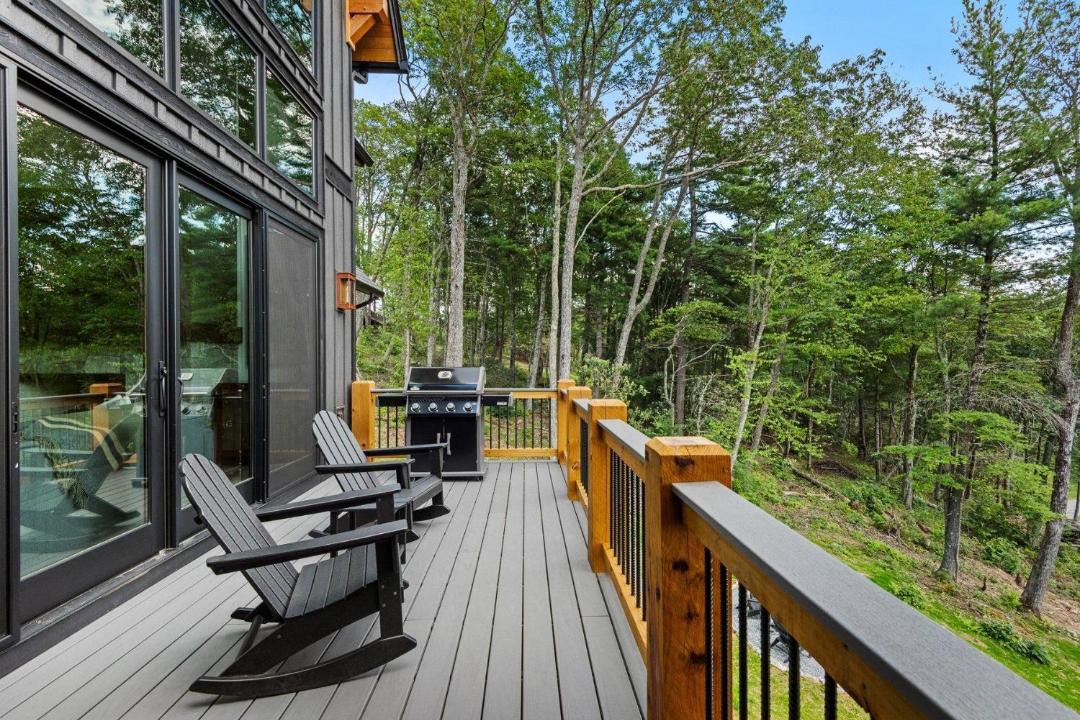 Photo of Patio Balcony in Elk Park