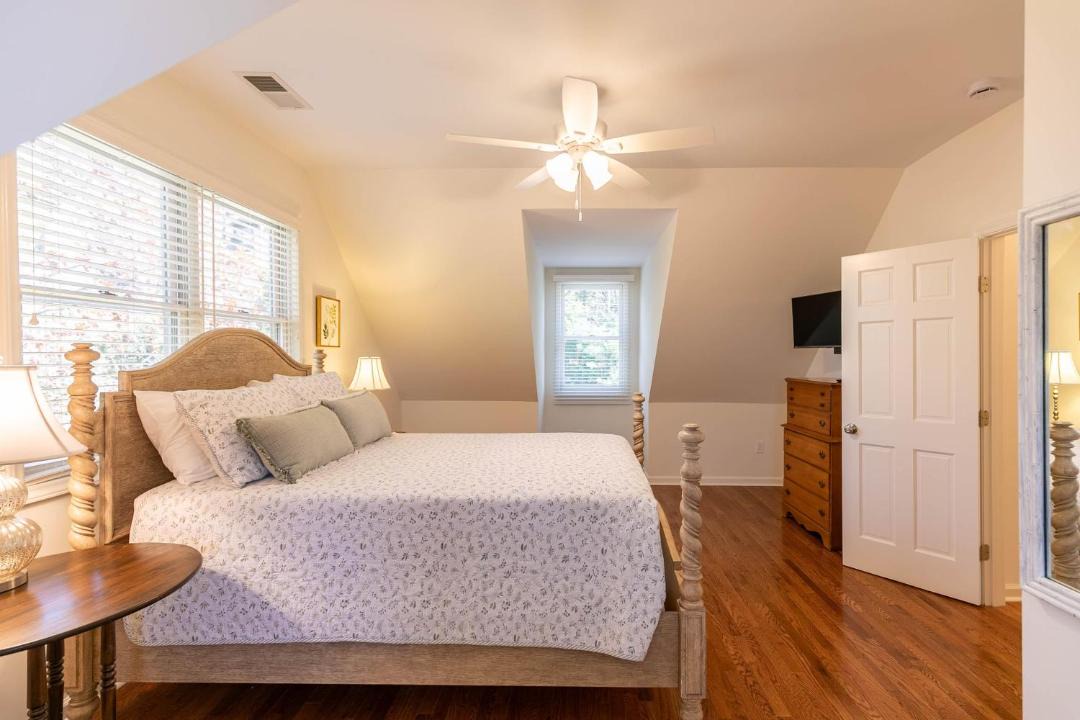 Photo of Bedroom in Blowing Rock