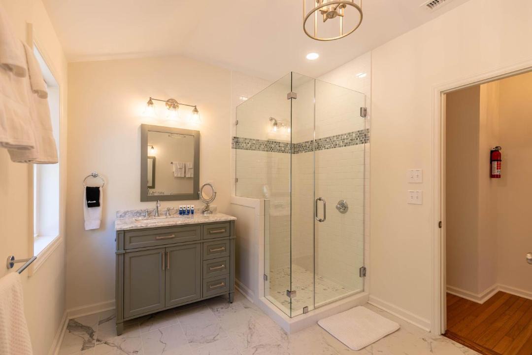 Photo of Bathroom in Blowing Rock