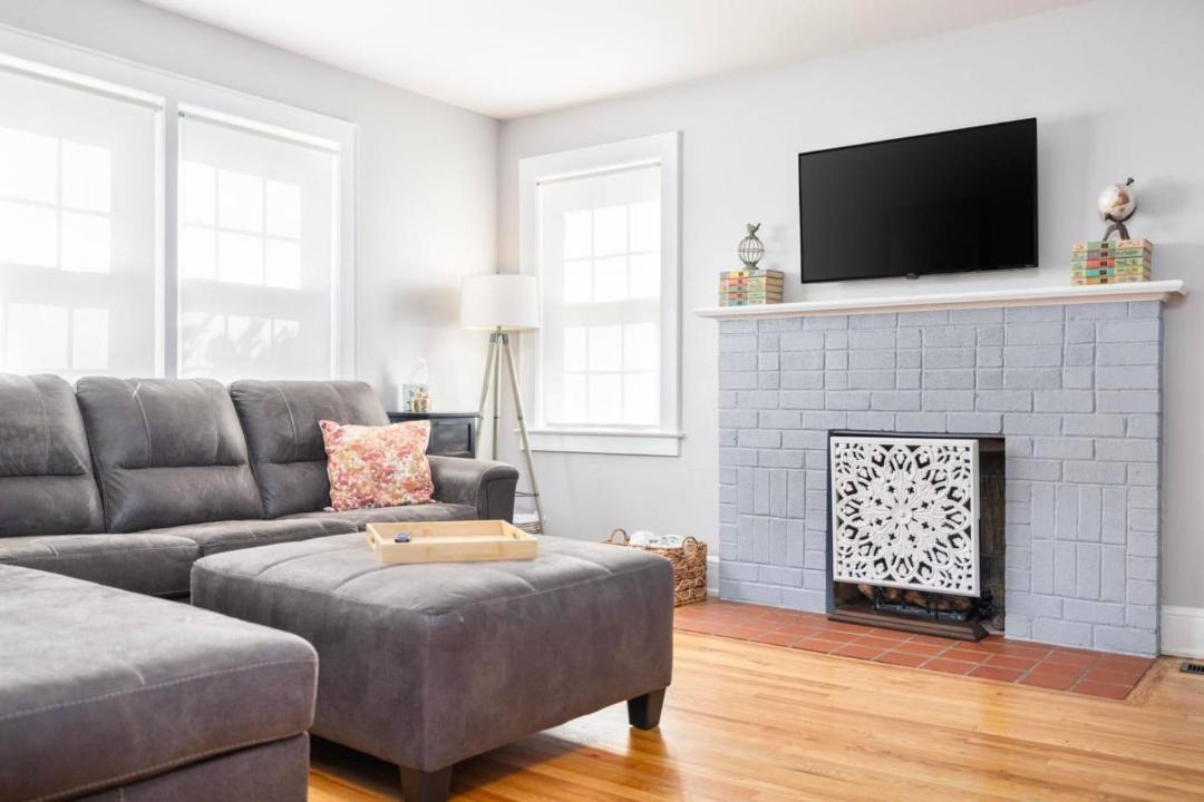 Photo of Livingroom in Jonesborough