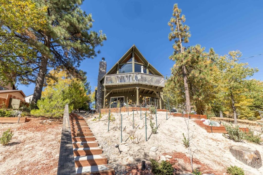 Photo of Others in Lake Arrowhead