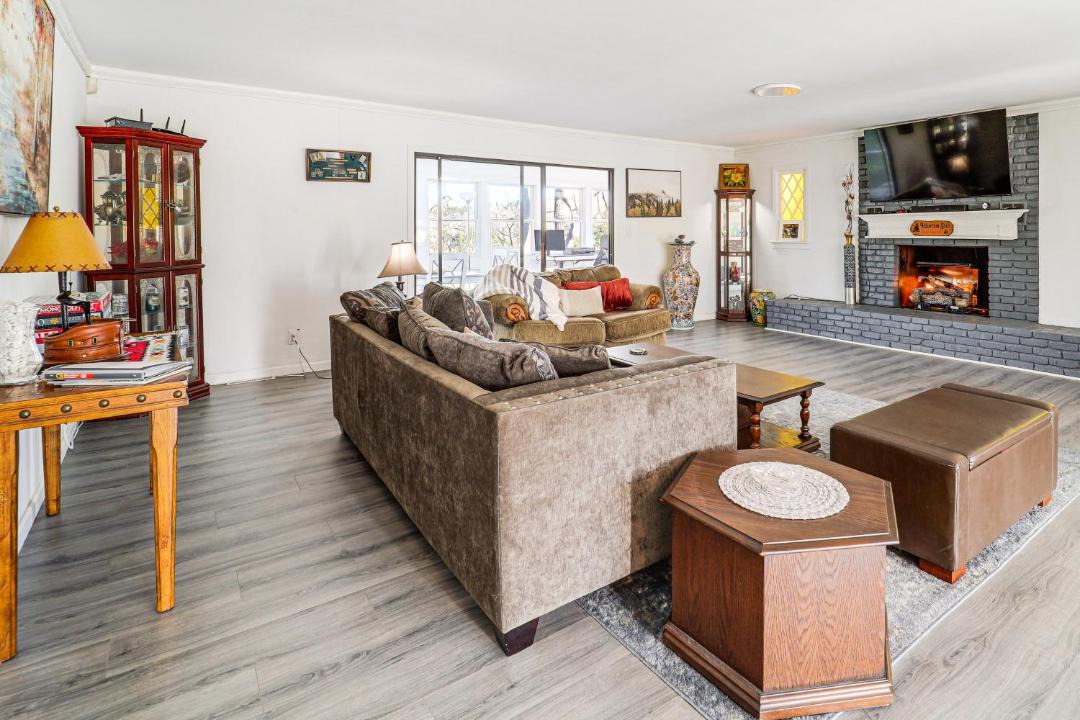 Photo of Livingroom in Spruce Pine