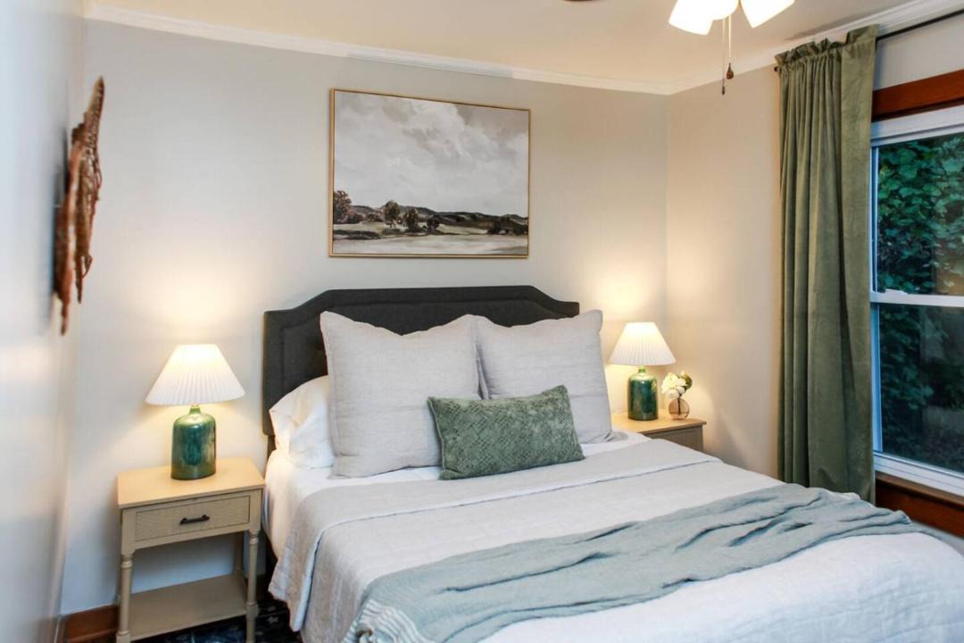 Photo of Bedroom in Frenchburg