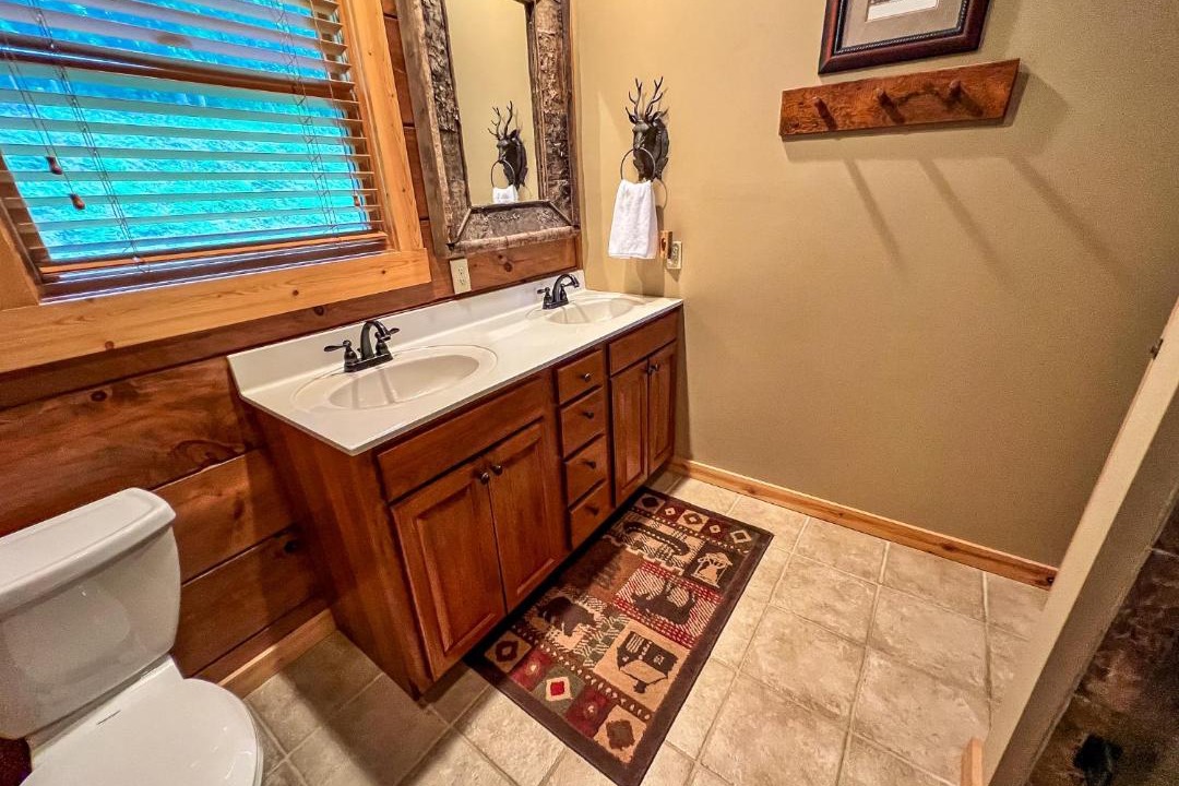 Photo of Bathroom in Todd