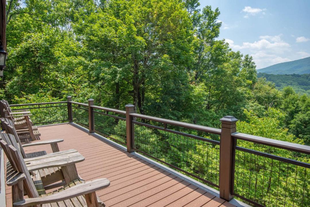 Photo of Patio Balcony in Buck Mountain