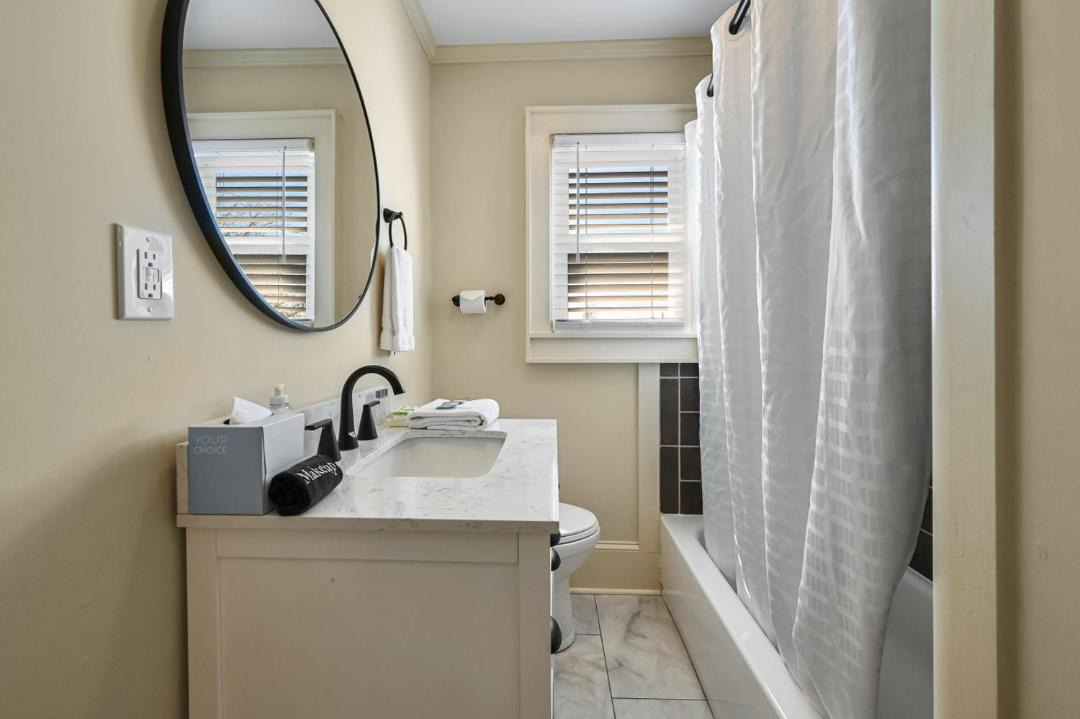 Photo of Bathroom in Claxton Community