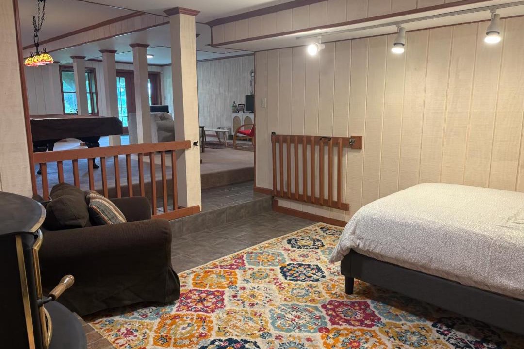 Photo of Bedroom in Urbana