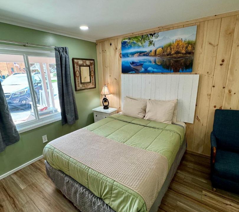 Photo of Bedroom in Blowing Rock