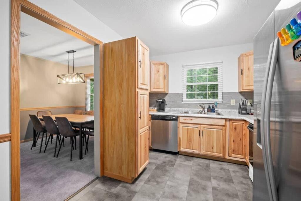 Photo of Kitchen in Summersville