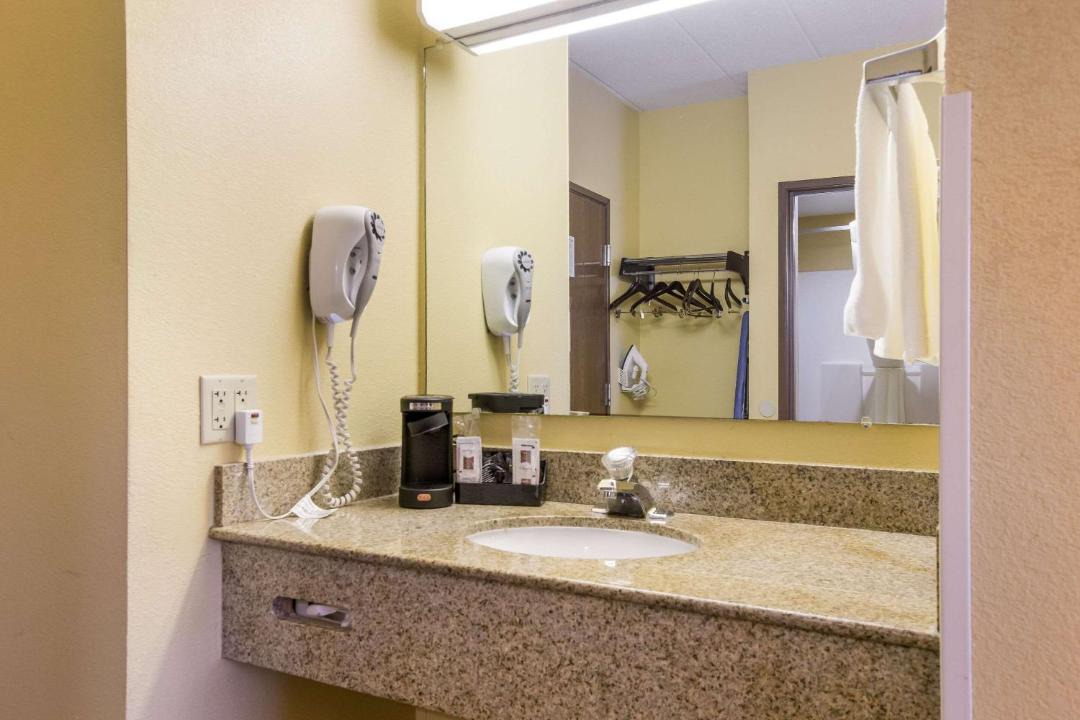 Photo of Bathroom in Mount Saint Joseph