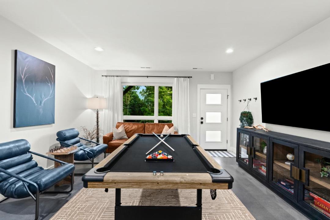 Photo of Livingroom in Swannanoa
