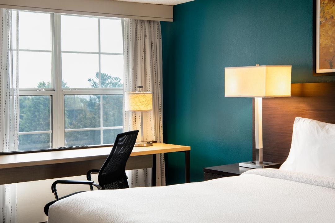 Photo of Bedroom in Mount Saint Joseph