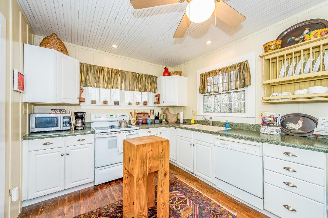 Photo of Kitchen in Black Mountain