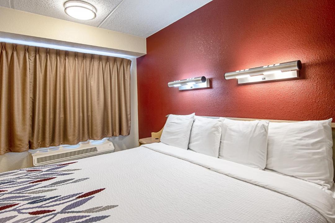 Photo of Bedroom in Hurricane