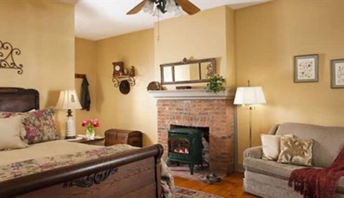 Delaware room