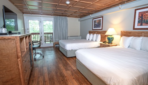 Room, 2 Queen Beds (No Pets Allowed)