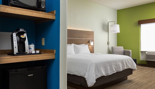 Standard Room, 1 King Bed