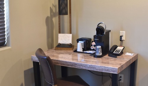 Deluxe Room, 2 Queen Beds, Refrigerator & Microwave, Mountain View