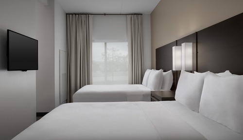 Studio, Multiple Beds (Hearing Accessible)