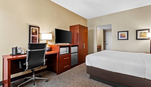 Standard Room, 1 King Bed, Non Smoking
