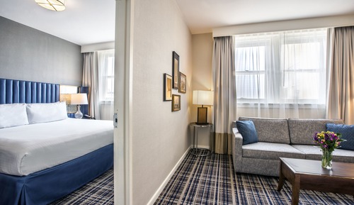 Suite, 1 King Bed