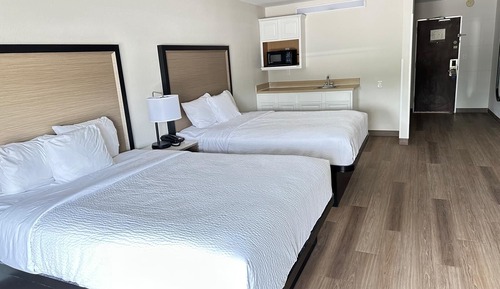 Room, 2 Queen Beds, Non Smoking