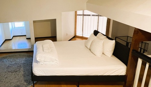 Deluxe Studio, Multiple Beds, Kitchen