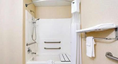 1 King Bed Jetted Tub Nonsmoking
