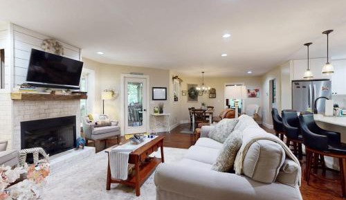Three-Bedroom Vacation Home 