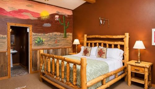 Deluxe King Room - Non-Smoking