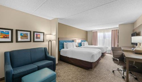 Queen Suite with Two Queen Beds - Non-Smoking