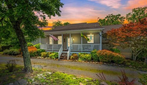 Four-Bedroom Vacation Home