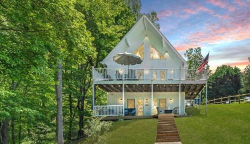 Four-Bedroom Vacation Home
