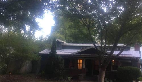 Three-Bedroom Vacation Home 