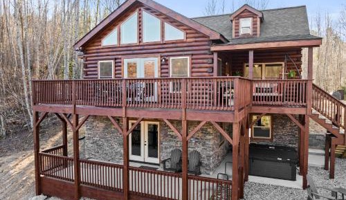 Three-Bedroom Vacation Home 