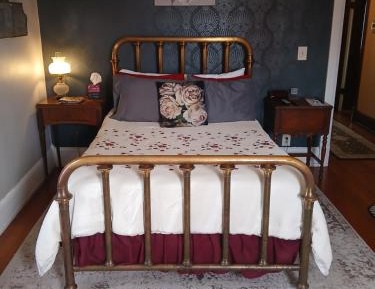 Deluxe Double Room with Shower
