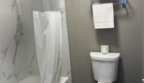 Quadruple Room - Non-Smoking
