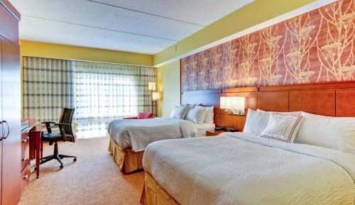 Double Room with Two Double Beds - Hearing Accessible